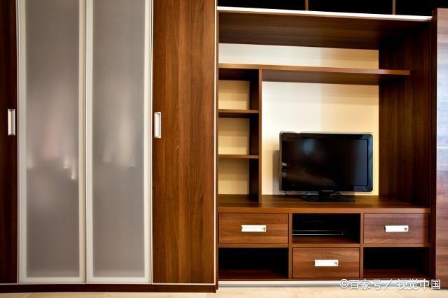 从设计师闺蜜那里取经，定造衣柜必要把稳的“3个处所”，别忽视